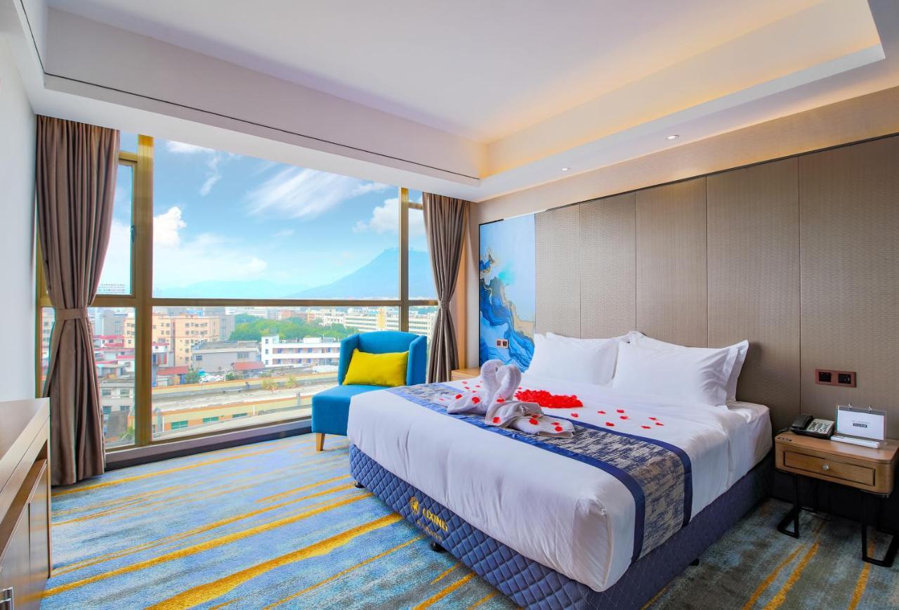 Tomorrow West Hotel Shenzhen Extérieur photo