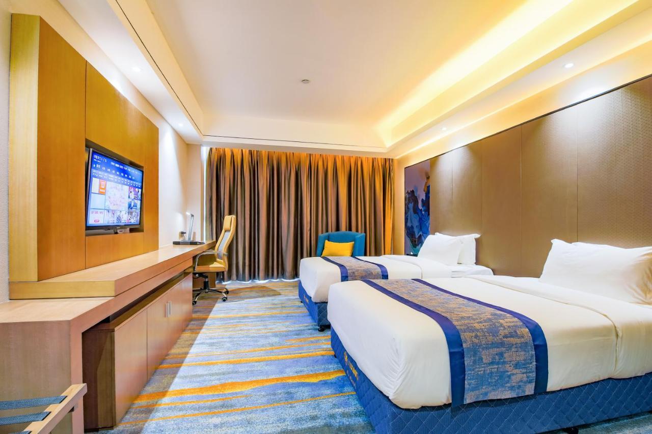 Tomorrow West Hotel Shenzhen Extérieur photo