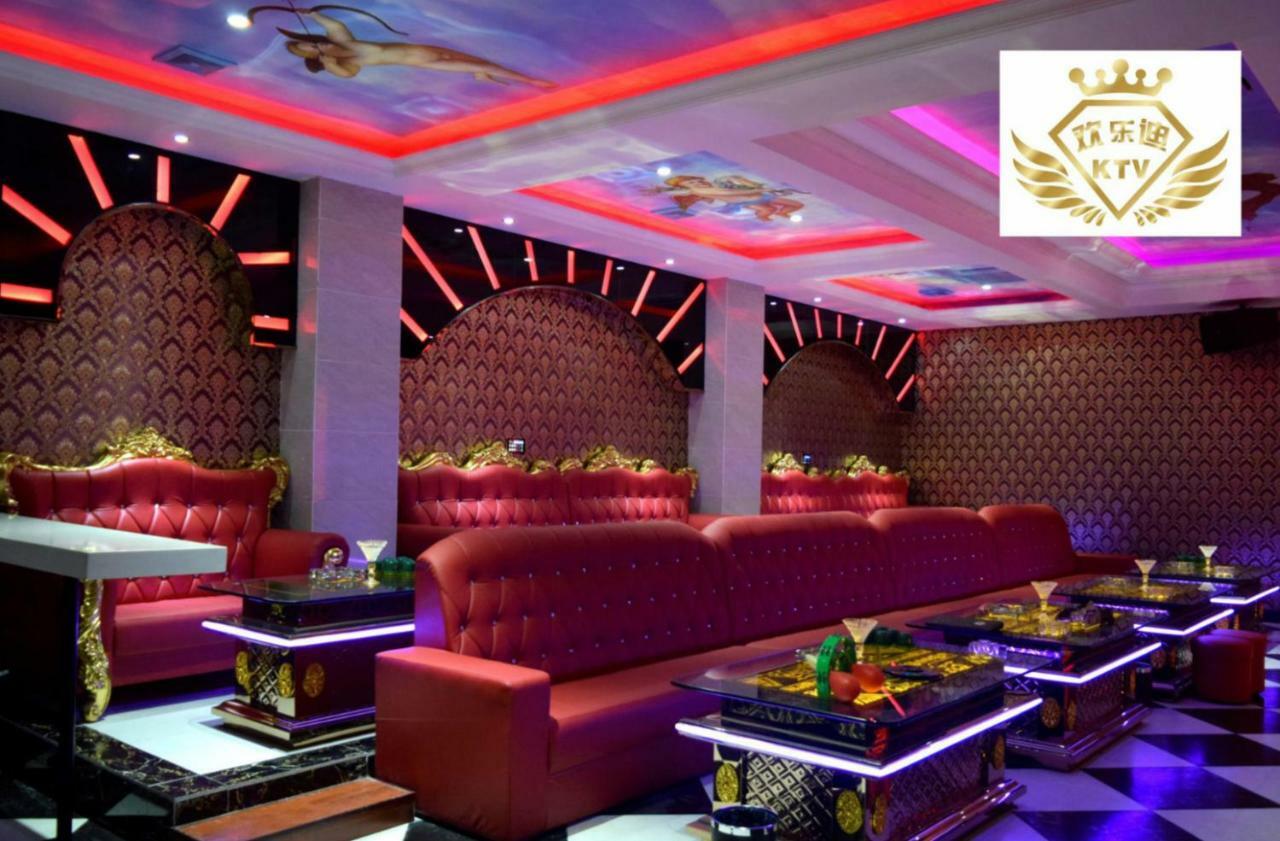 Tomorrow West Hotel Shenzhen Extérieur photo